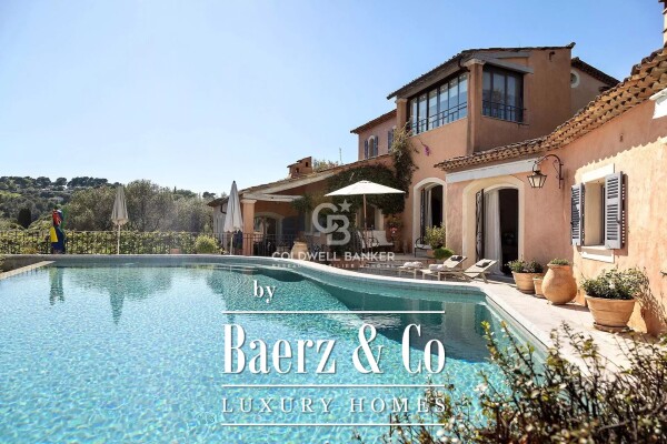 photo 1 Stunning Property with Panoramic Sea View