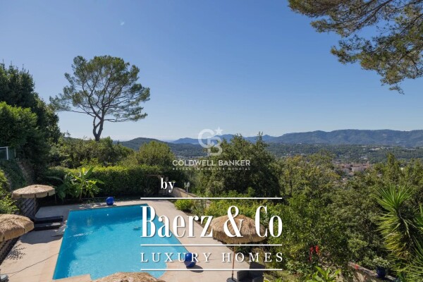 photo 1 beautiful Property with Seaview and in absolute quiet